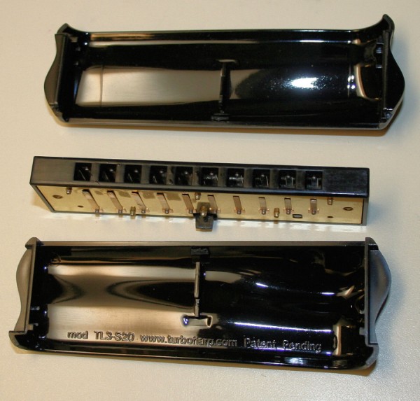 Turbo 20 with case separated from comb