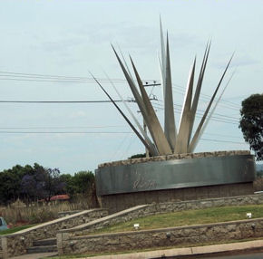 Agave decoration on highway to Arandas