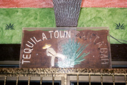 Tequila bar (karaoke) in Zihutananejo