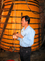 Carlos Camarena shows the cuernito