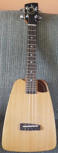 Boat Paddle ukulele, tenor